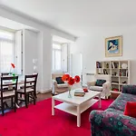 Apartment Chiado Prime Camoes Lissabon