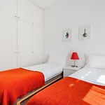 Chiado Prime Camoes Lissabon