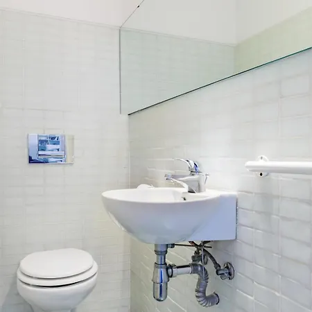 Апартаменти Chiado Prime Camoes *